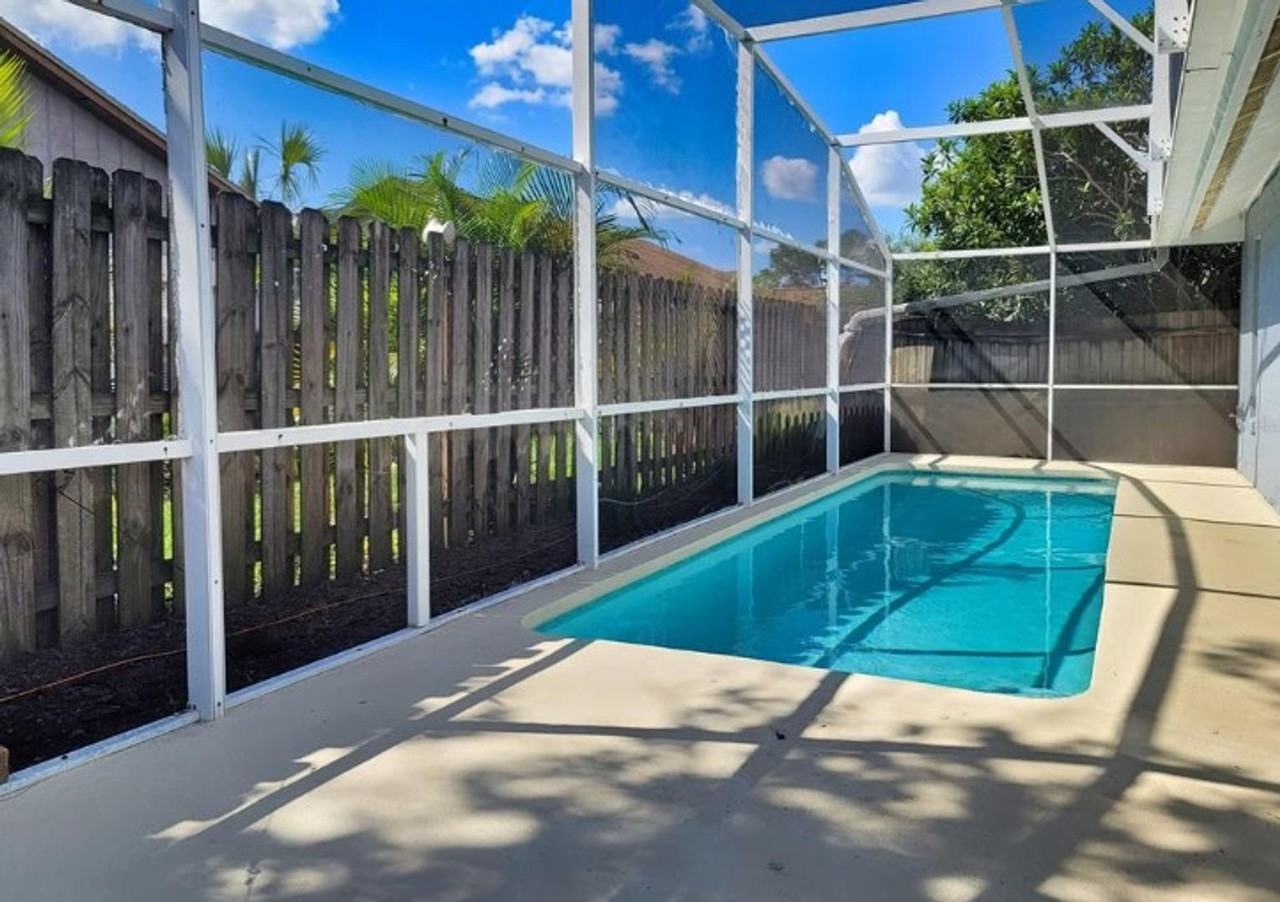 5316 Barefoot Path - Photo 3 of 5