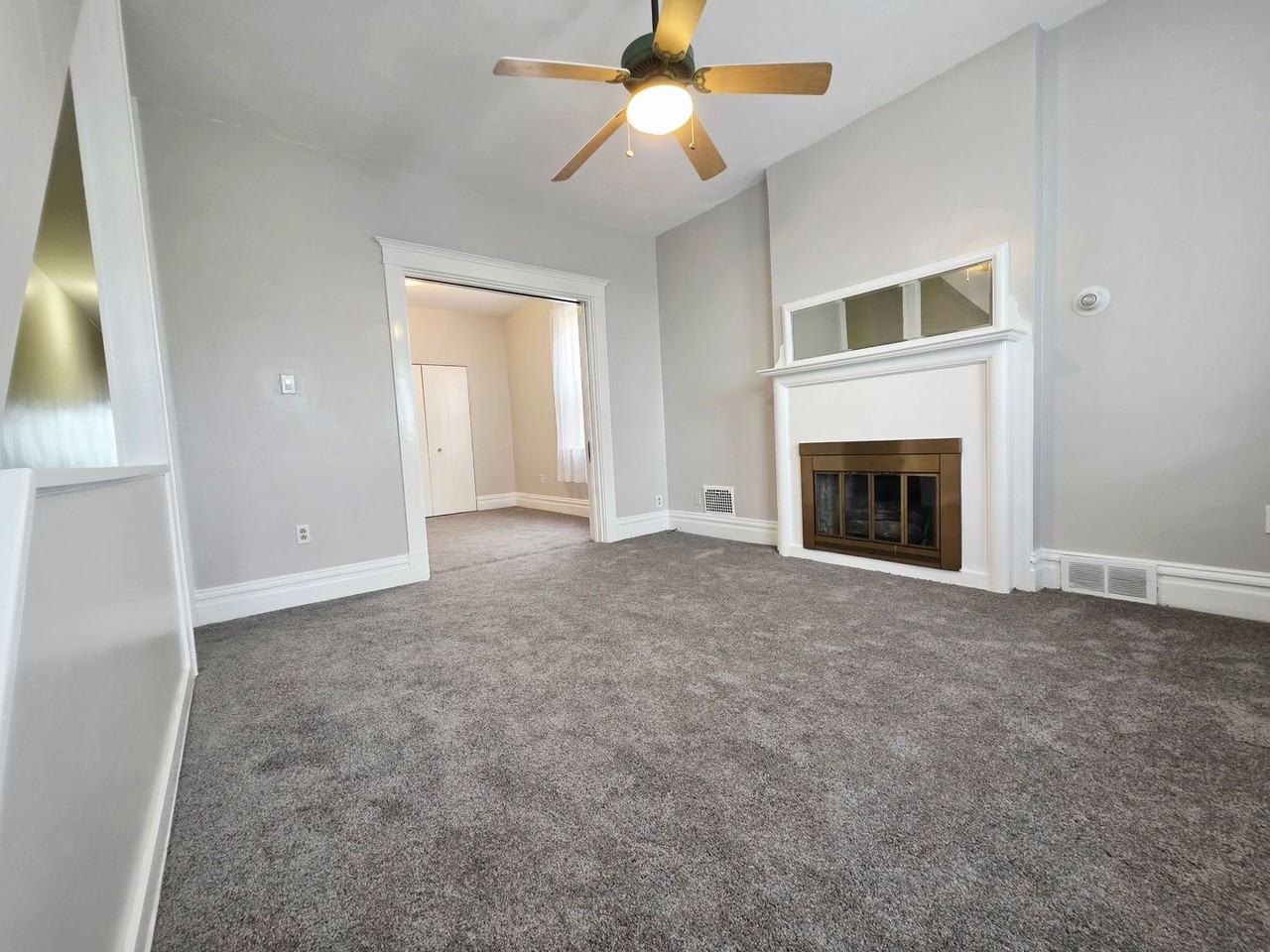 456A Bailey Ave - Photo 4 of 29