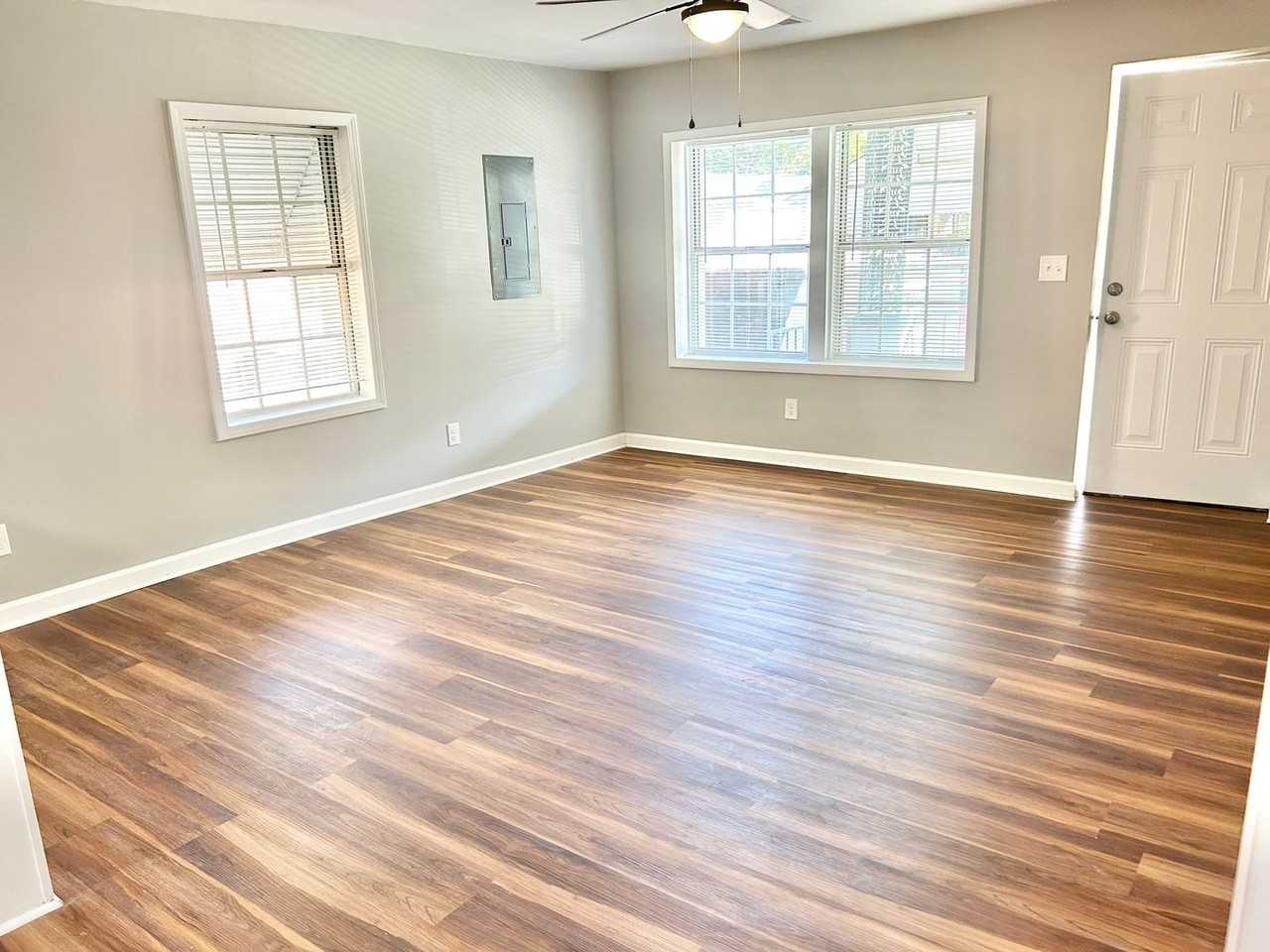 1712 Morgan St - Photo 5 of 20
