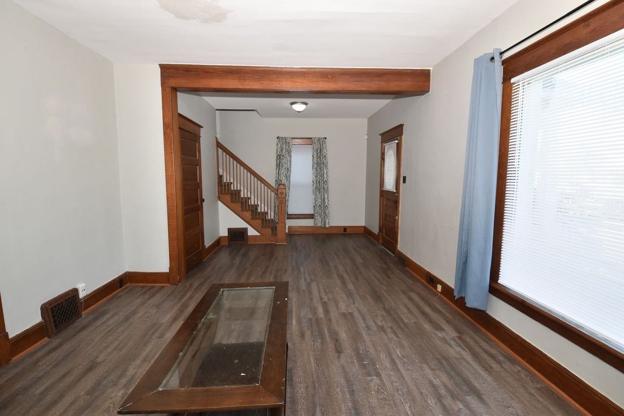 116 N Notre Dame Ave - Photo 2 of 35