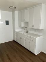 1970 N Beachwood Dr - Photo 1 of 1