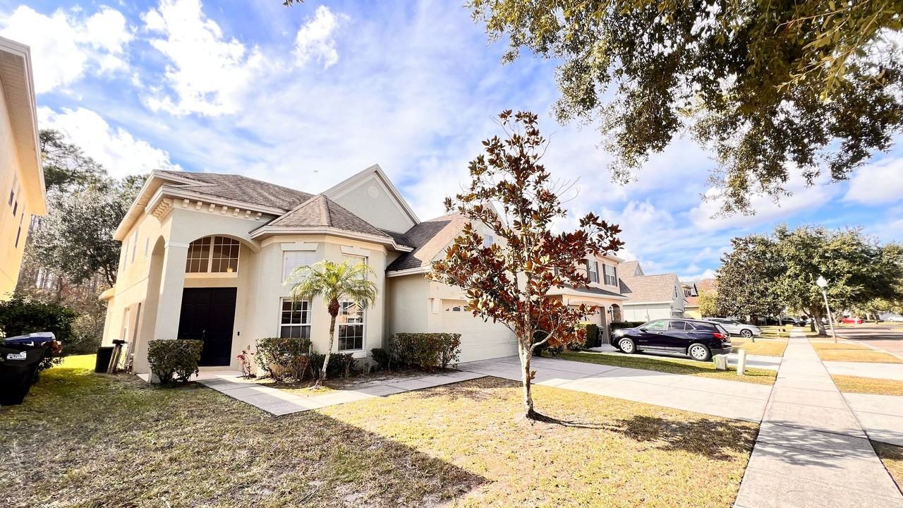 1368 Crane Crest Way - Photo 4 of 50