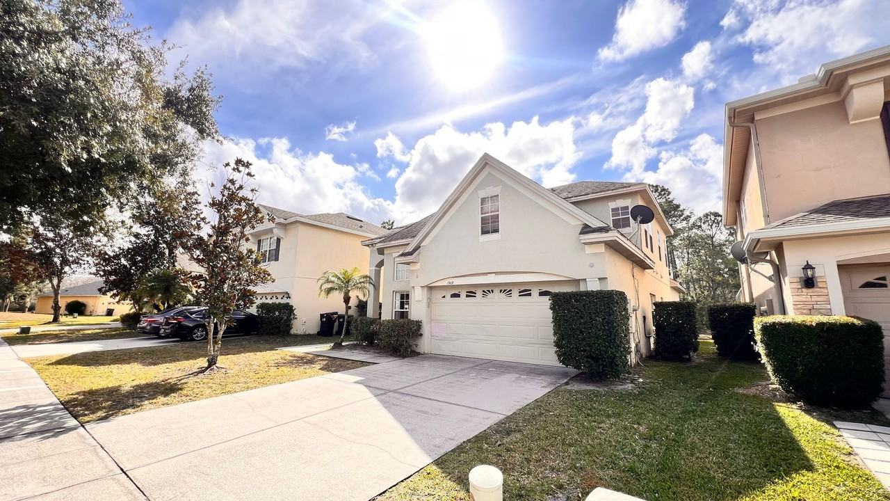 1368 Crane Crest Way - Photo 5 of 50