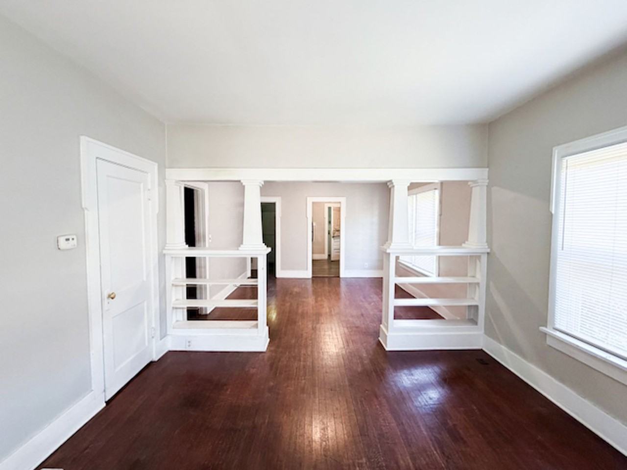 1337 N Waco Ave - Photo 3 of 12