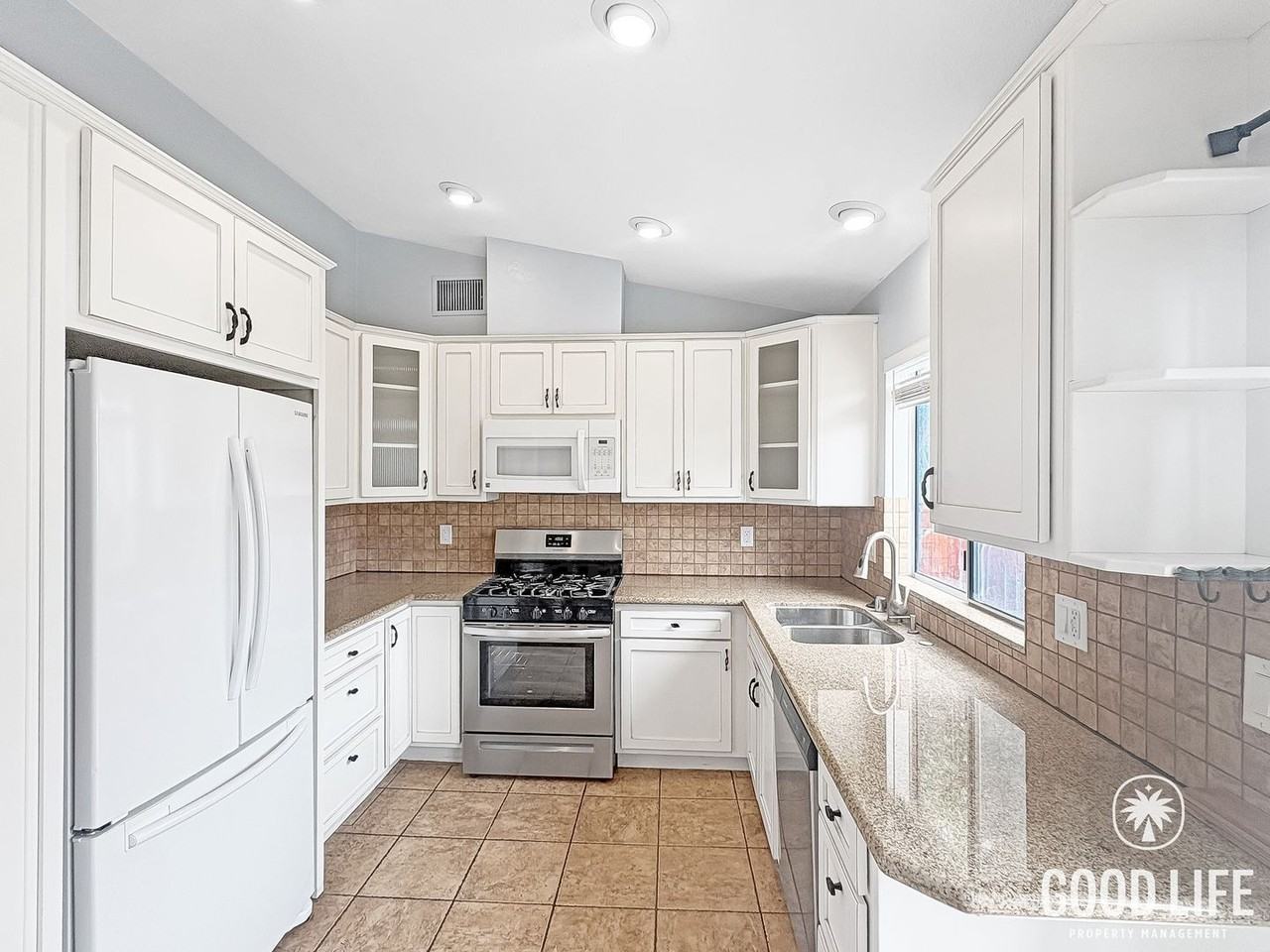 2145 Savona Ct - Photo 5 of 24