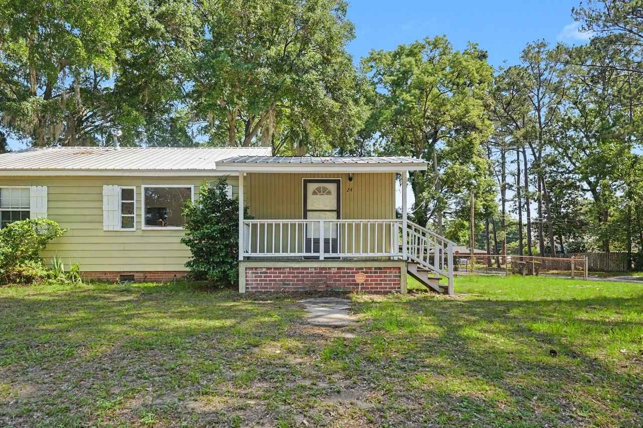 24 N Parkwood Dr - Photo 4 of 37