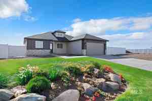 featured image of 403 Brentwood Dr