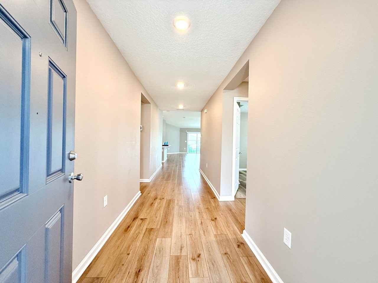 1385 Panther Lake Pkwy - Photo 3 of 30