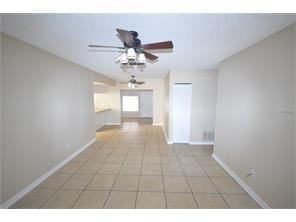 320 Laxton Ln - Photo 2 of 11