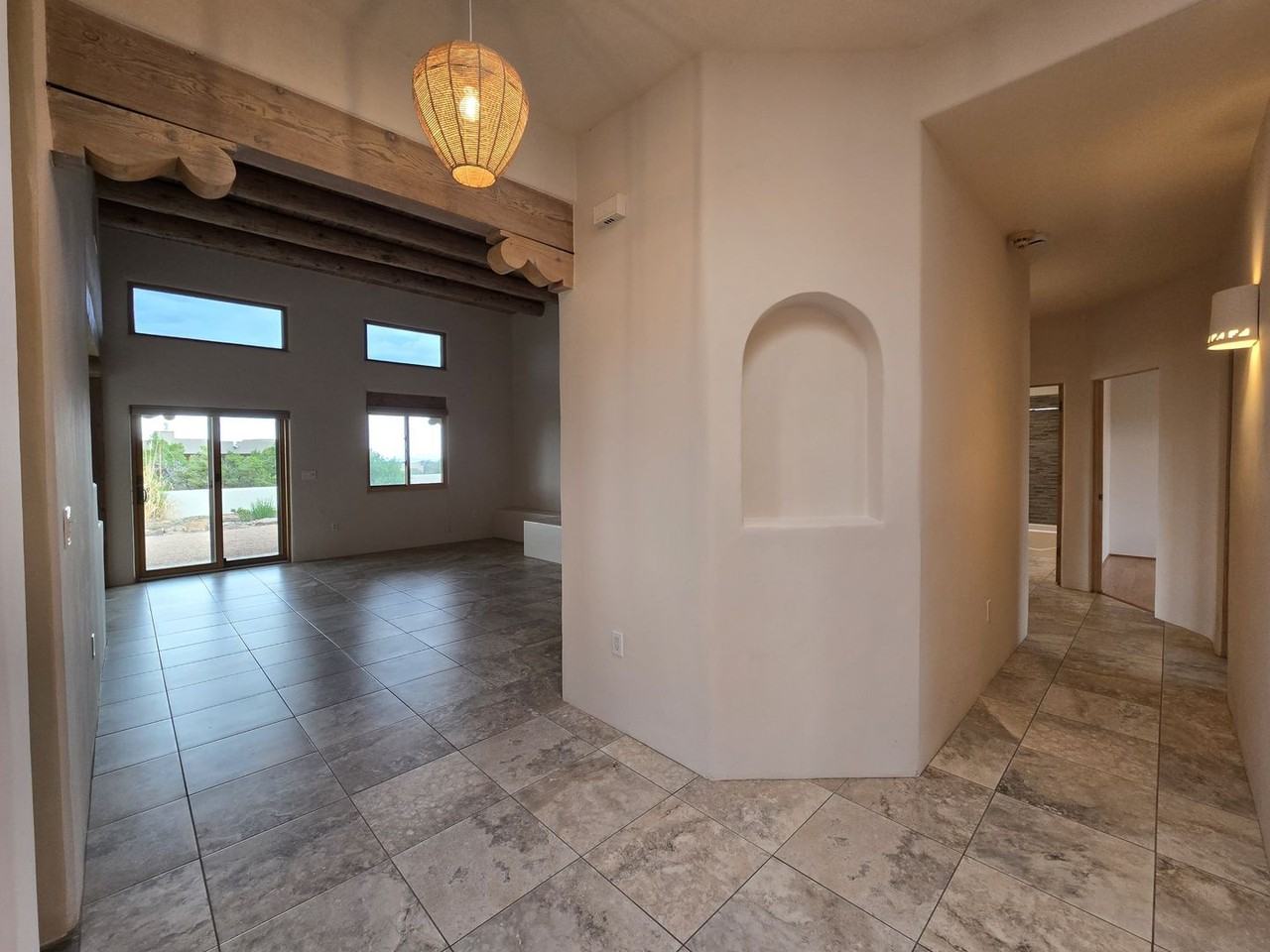 4 Inez Ct - Photo 7 of 43