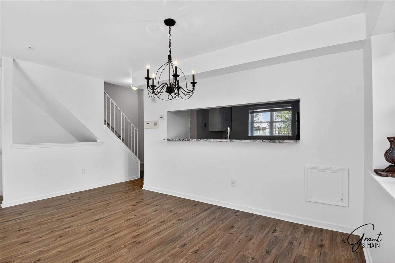 1348 Village Dr - Photo 6 of 26