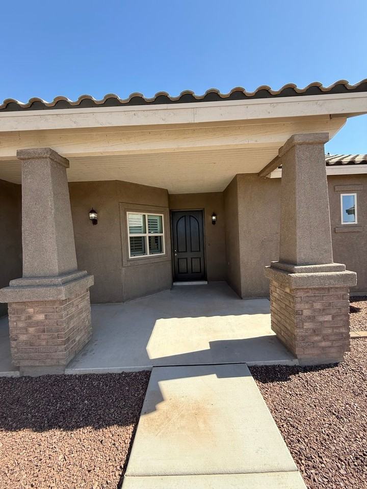 3383 W 36th Pl - Photo 3 of 28