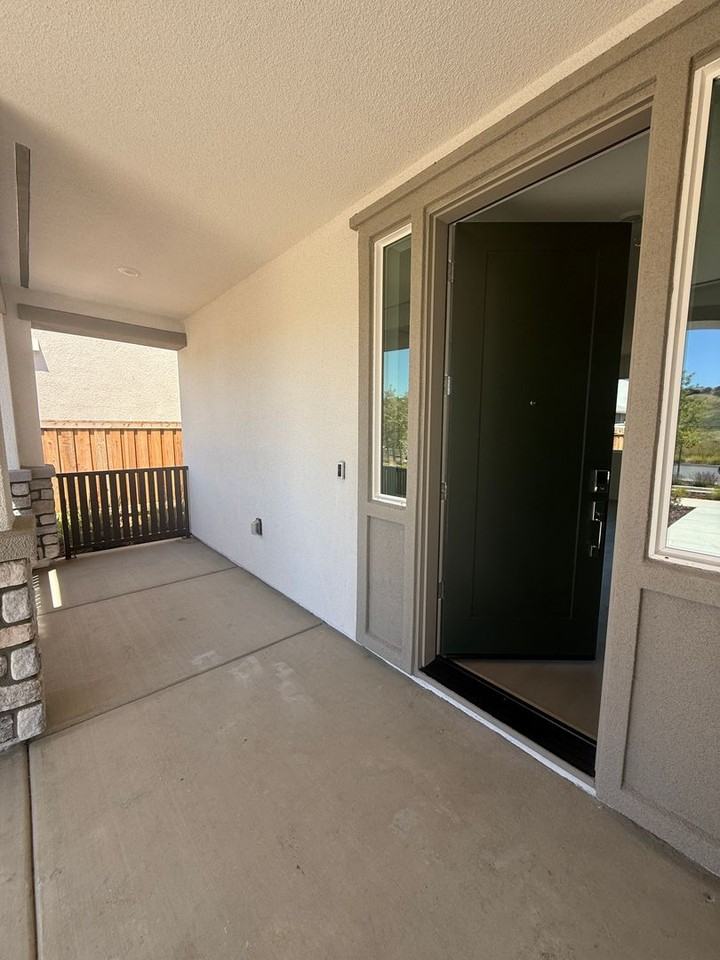 249 249 Mount Royal Rd. - Photo 2 of 22