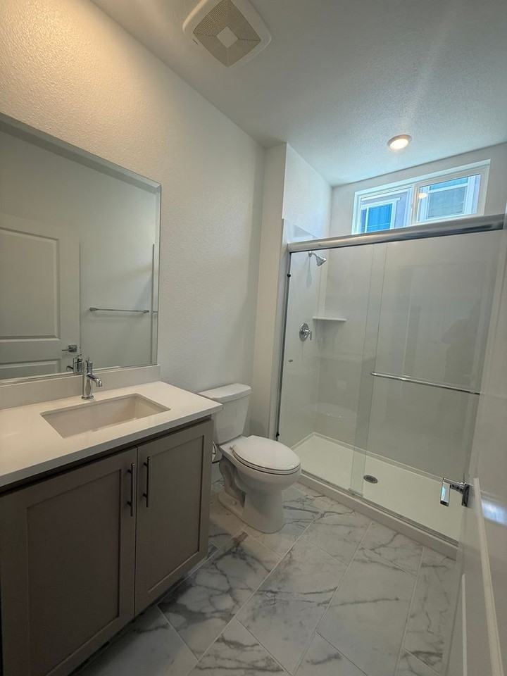 249 249 Mount Royal Rd. - Photo 3 of 22