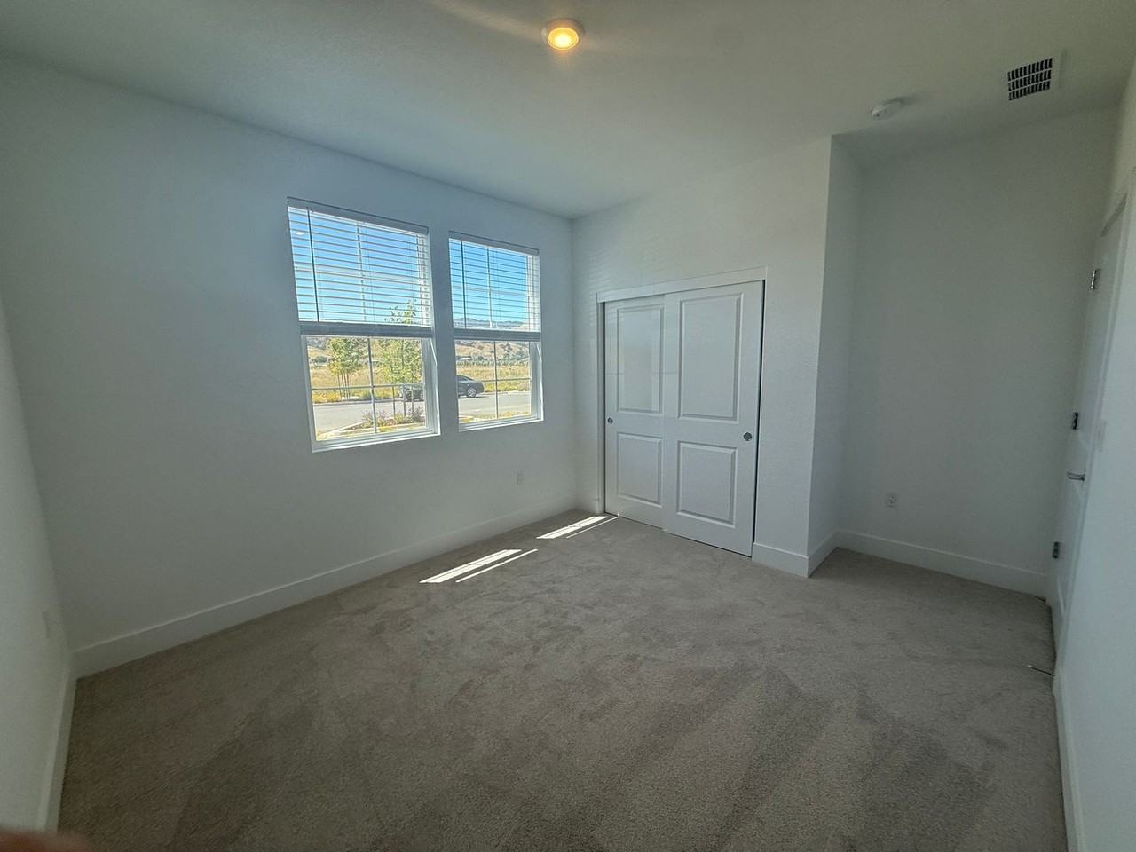 249 249 Mount Royal Rd. - Photo 4 of 22