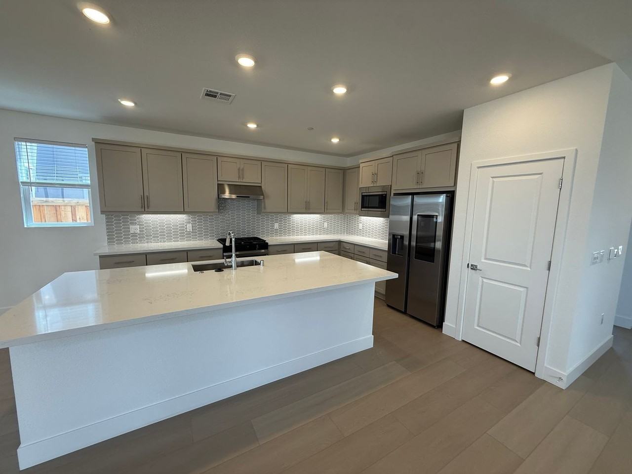 249 249 Mount Royal Rd. - Photo 6 of 22