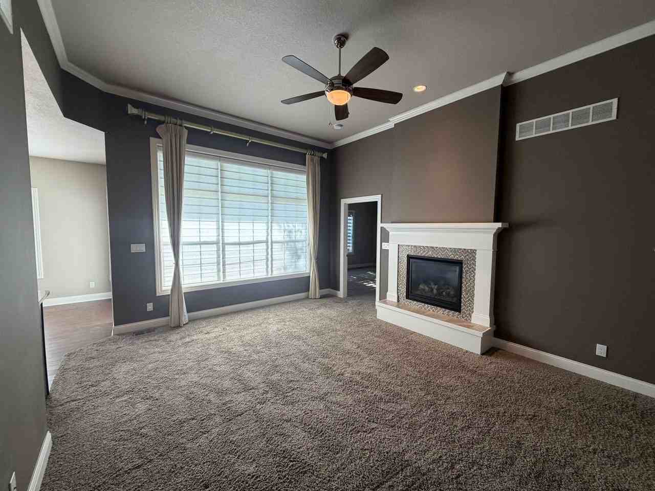 3314 Cullen Dr - Photo 4 of 22