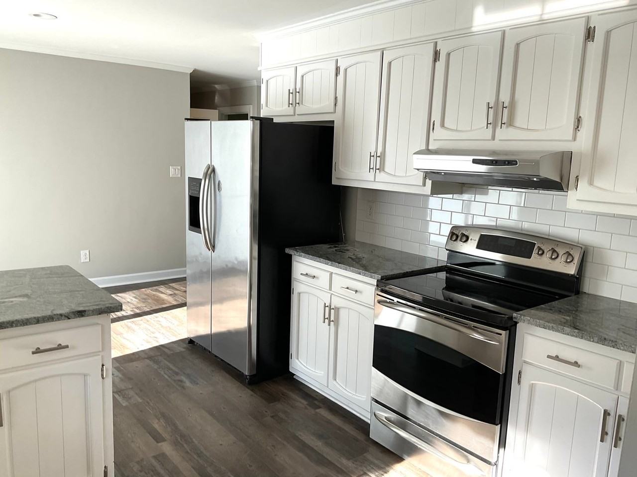 3070 Brady Hoffman Rd - Photo 7 of 29
