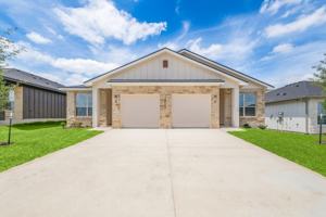featured image of 3903 Sugar Hackberry Trl