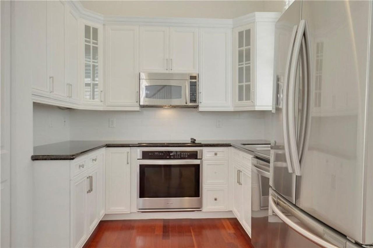 180 Ne 6th Ave