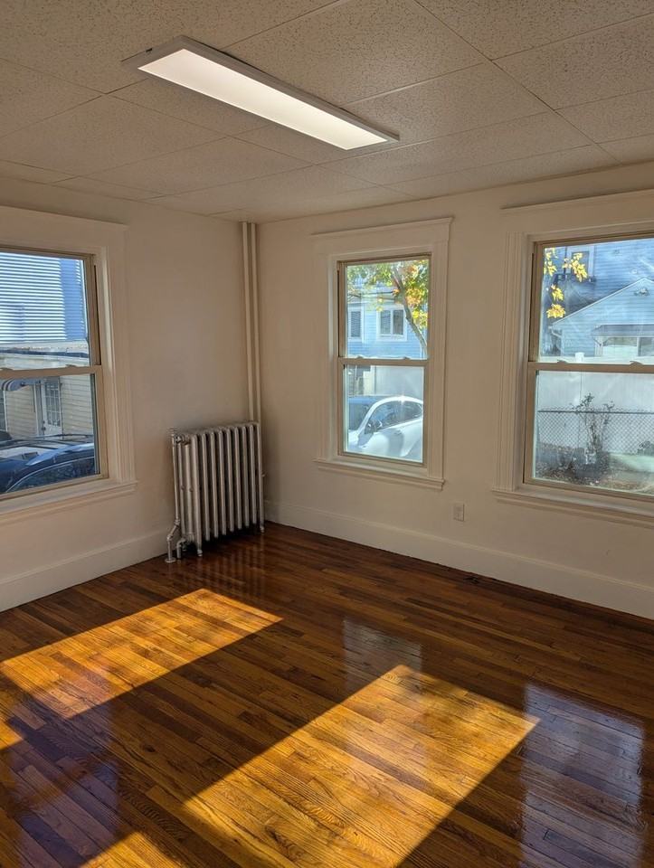 545 Revere St LEASING ONLY - Photo 6 of 18