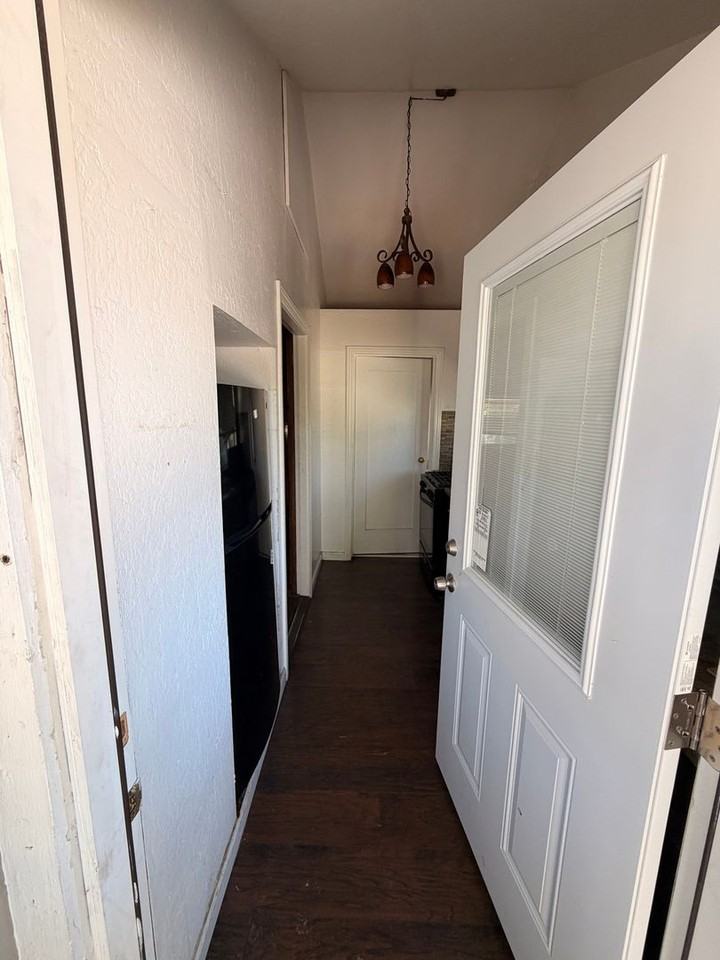 3036 Marysville Blvd - Photo 7 of 13