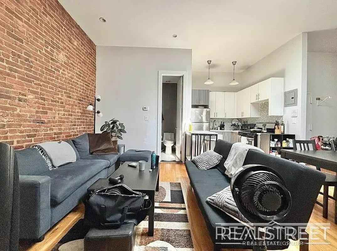 234 Stockholm St #1B - Photo 3 of 9