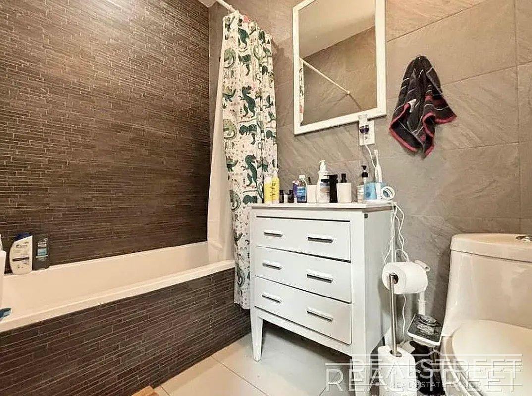 234 Stockholm St #1B - Photo 7 of 9
