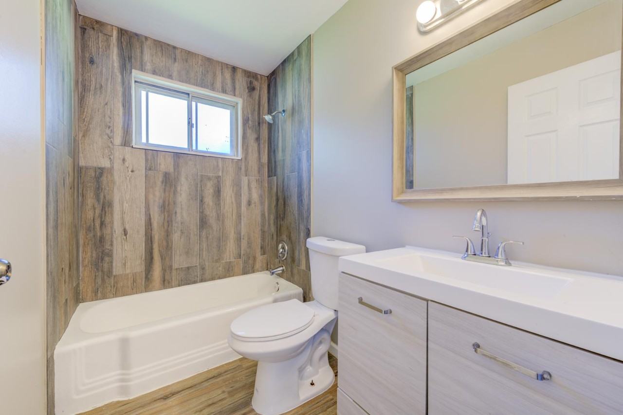 1710 Kay Dr - Photo 4 of 14