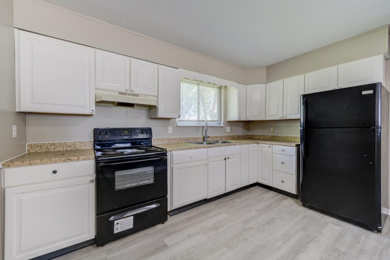 1710 Kay Dr - Photo 6 of 14
