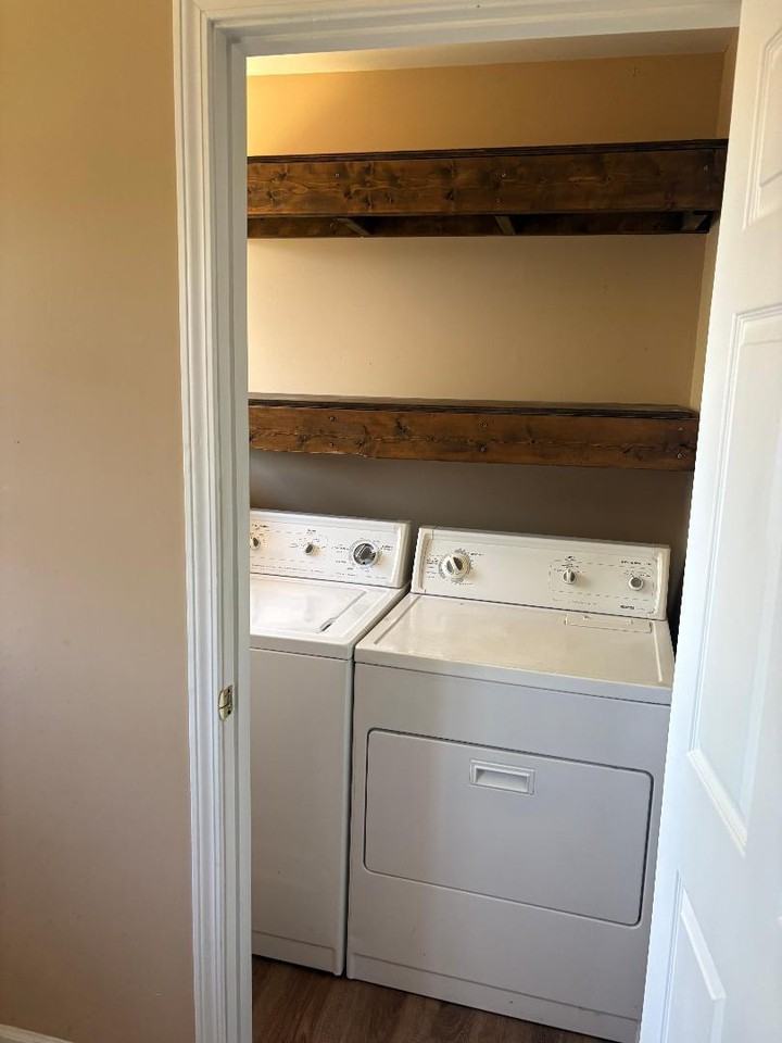 1509D Sweetbriar Ave - Photo 6 of 16