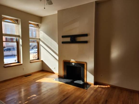 2317 Hickory St - Photo 2 of 11