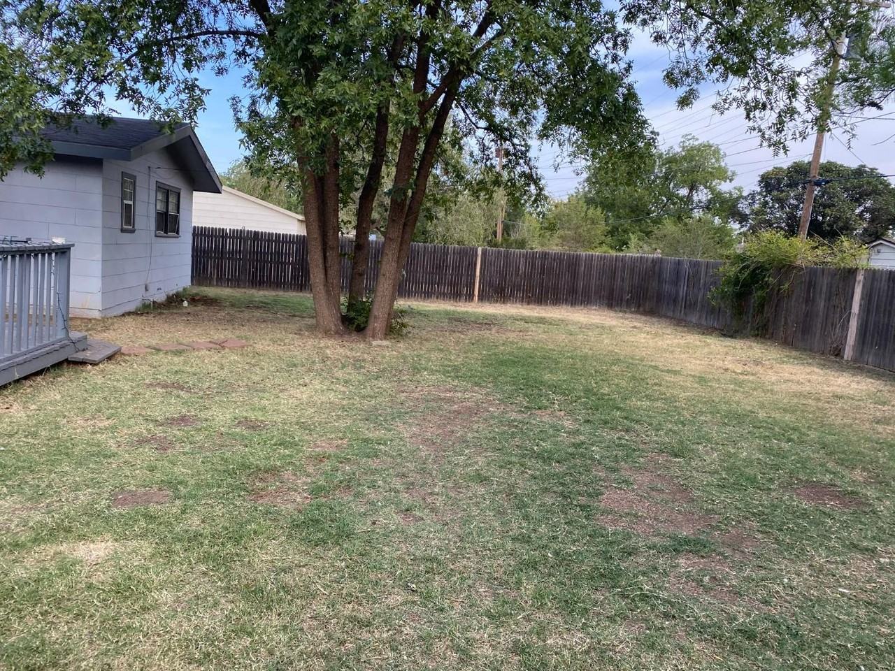 3609 38th St - Photo 4 of 20