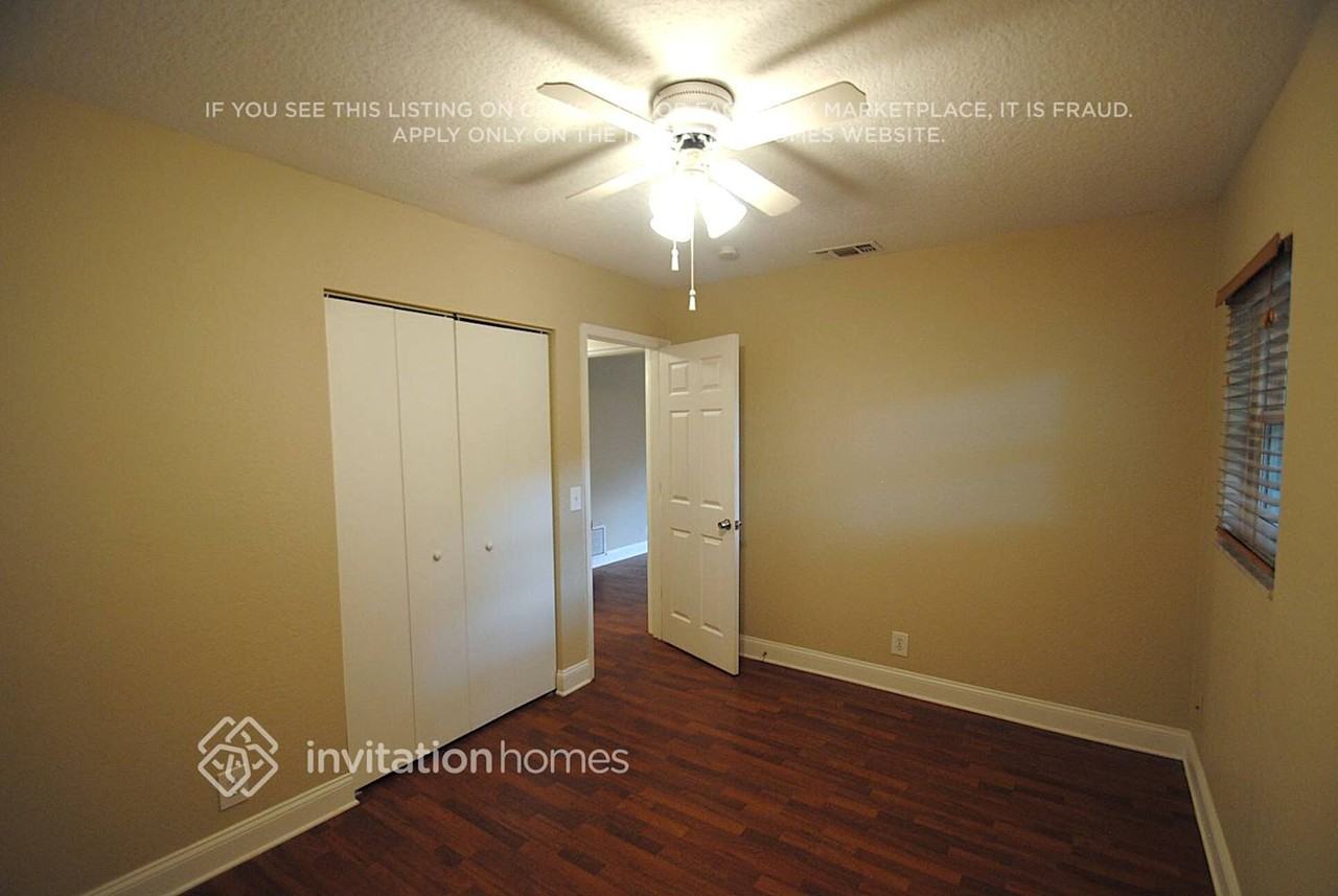 404 W Jersey Ave - Photo 6 of 10