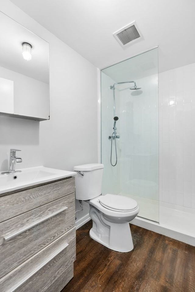 5718 N Winthrop Avenue - Photo 6 of 13