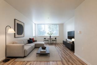 303 Ne 16th Ave #322 - Photo 1 of 1