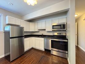 550 Whitney Ave - Photo 1 of 1