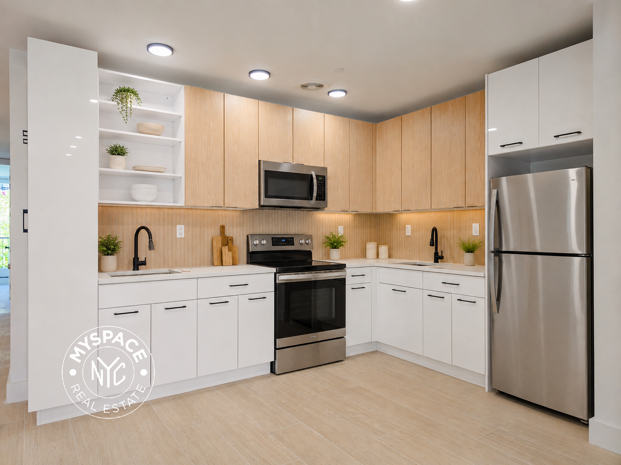 638 Lafayette Ave #4A - Photo 3 of 10