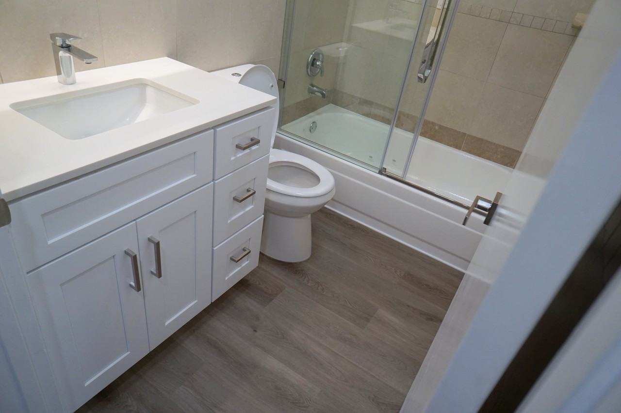2642 Northwest 33rd Street #1910 - Photo 5 of 45