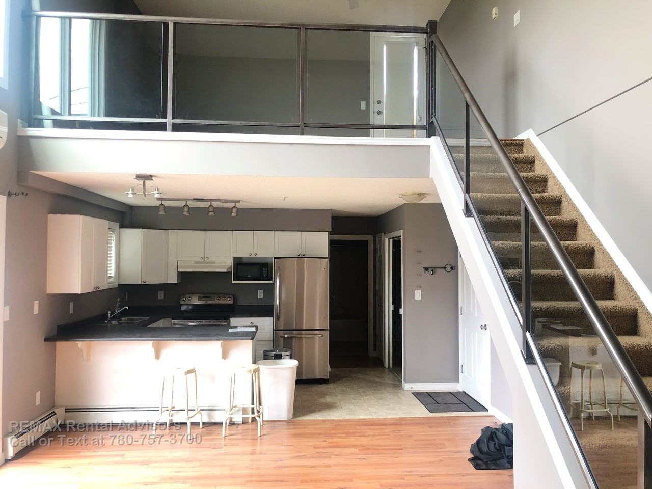 #404 10118 95 street Northwest - Photo 3 of 10