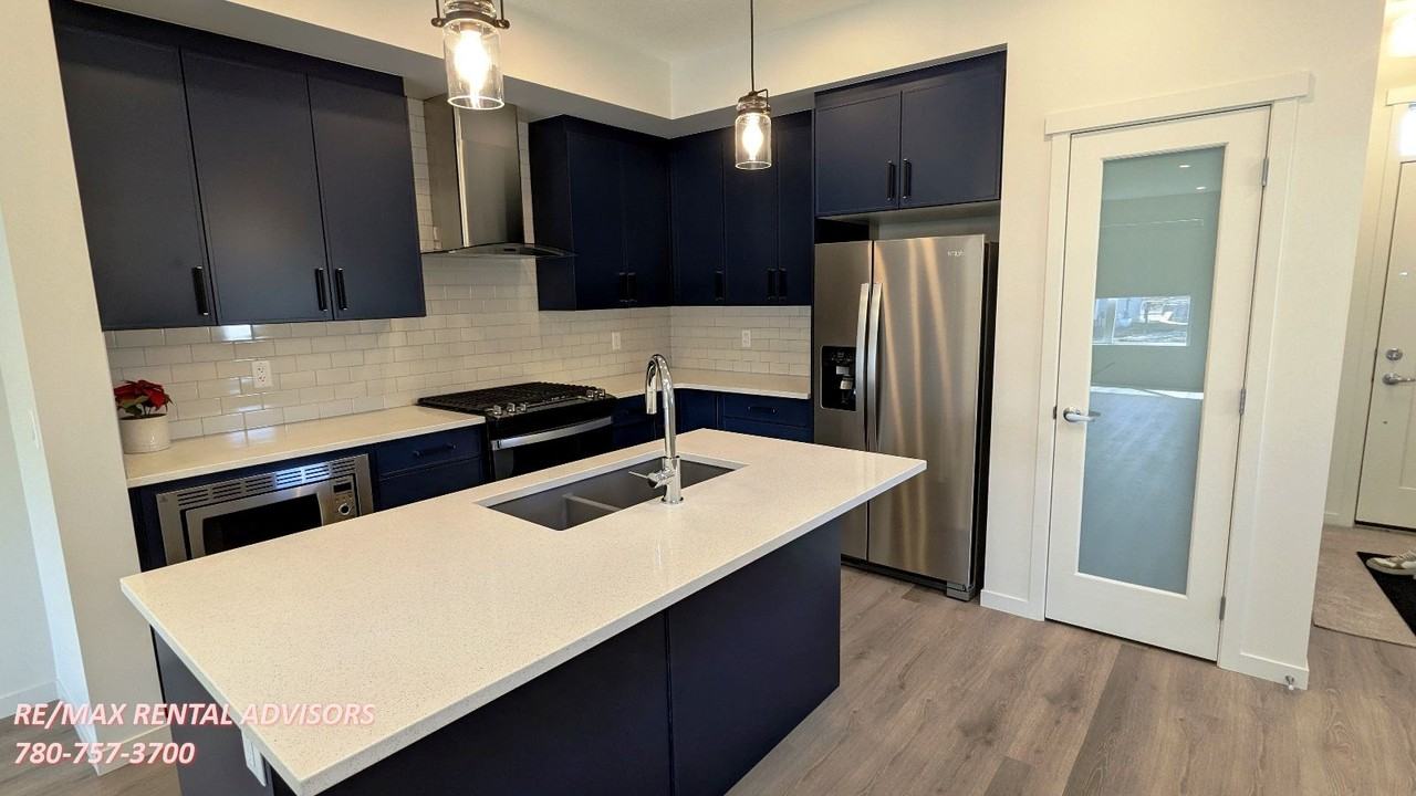 223 Magnolia Drive Southeast - Photo 4 of 17