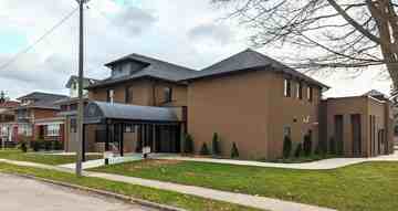 featured image of 21 Wintemute St