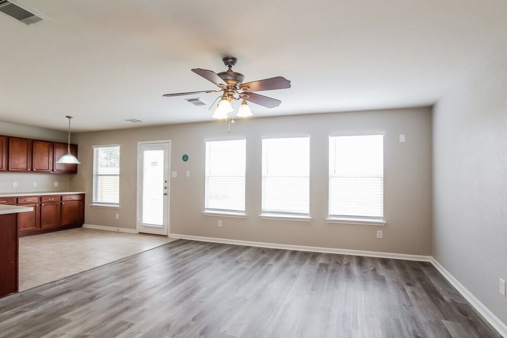 6135 Springbrook Garden Ln - Photo 4 of 17