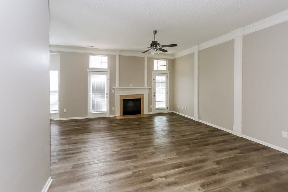 5719 Falls Ridge Ln - Photo 7 of 17