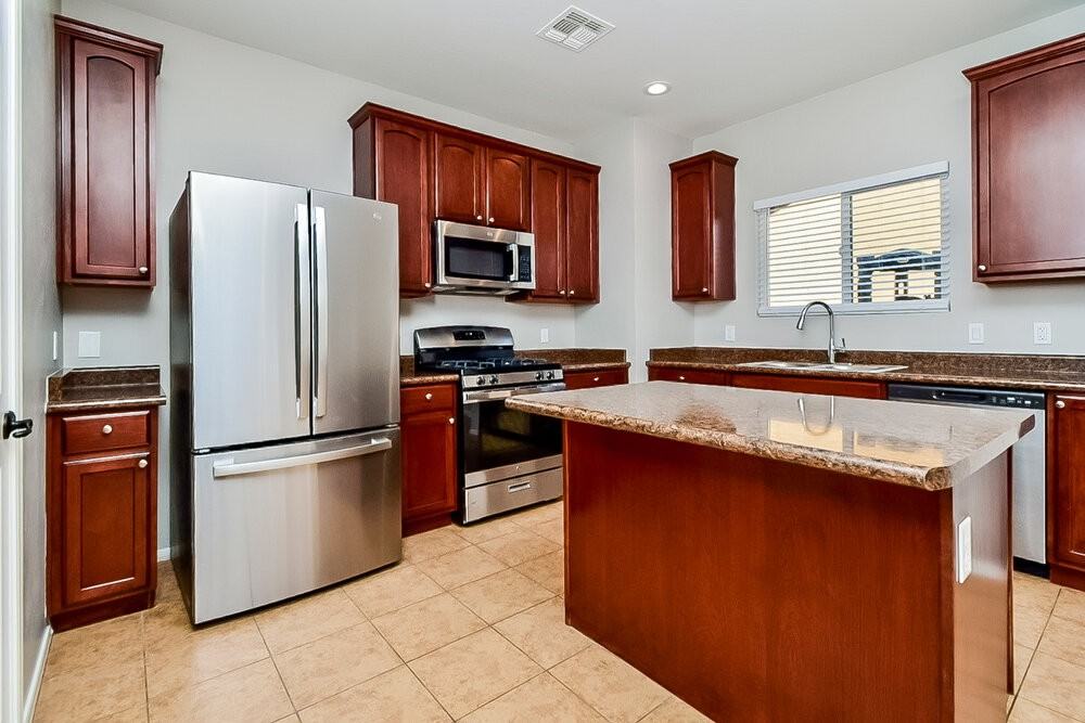 8351 W Screech Owl Dr - Photo 7 of 16