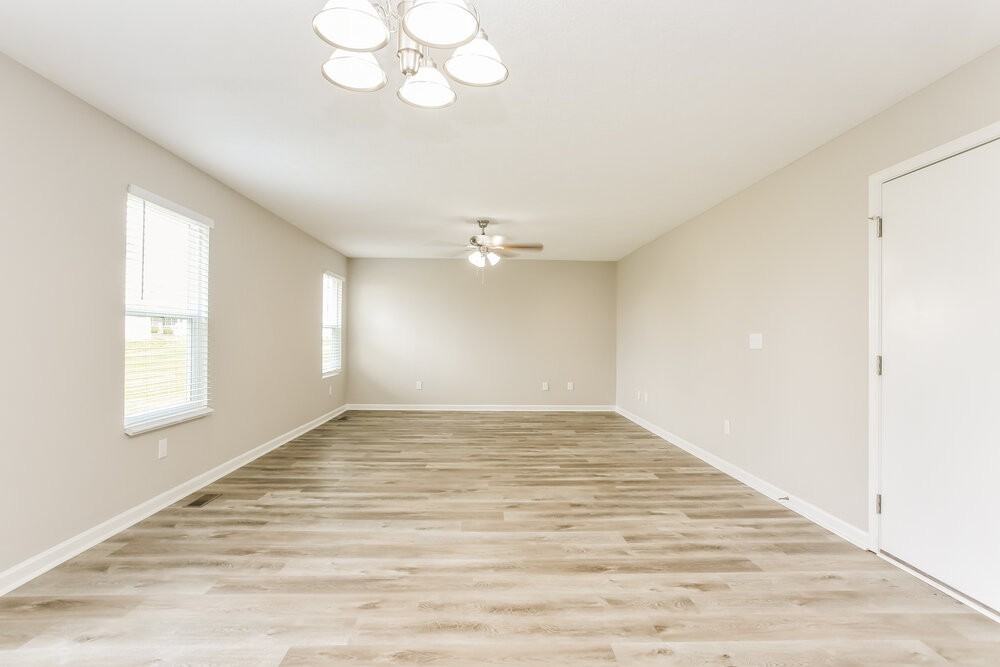 804 Zeller Dr - Photo 6 of 18