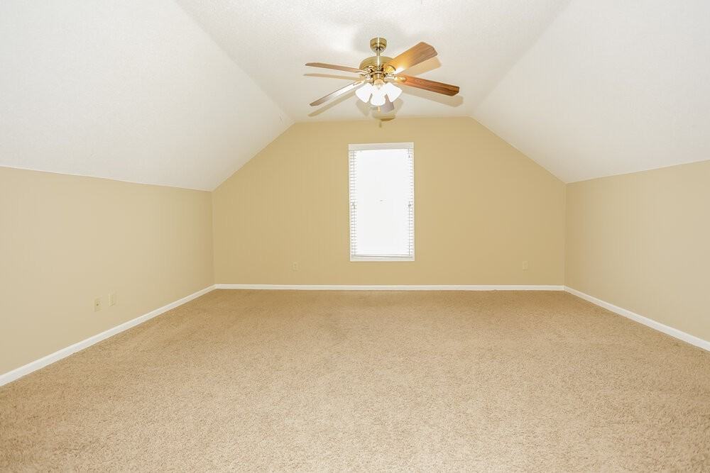 300 N Ericson Rd - Photo 7 of 16