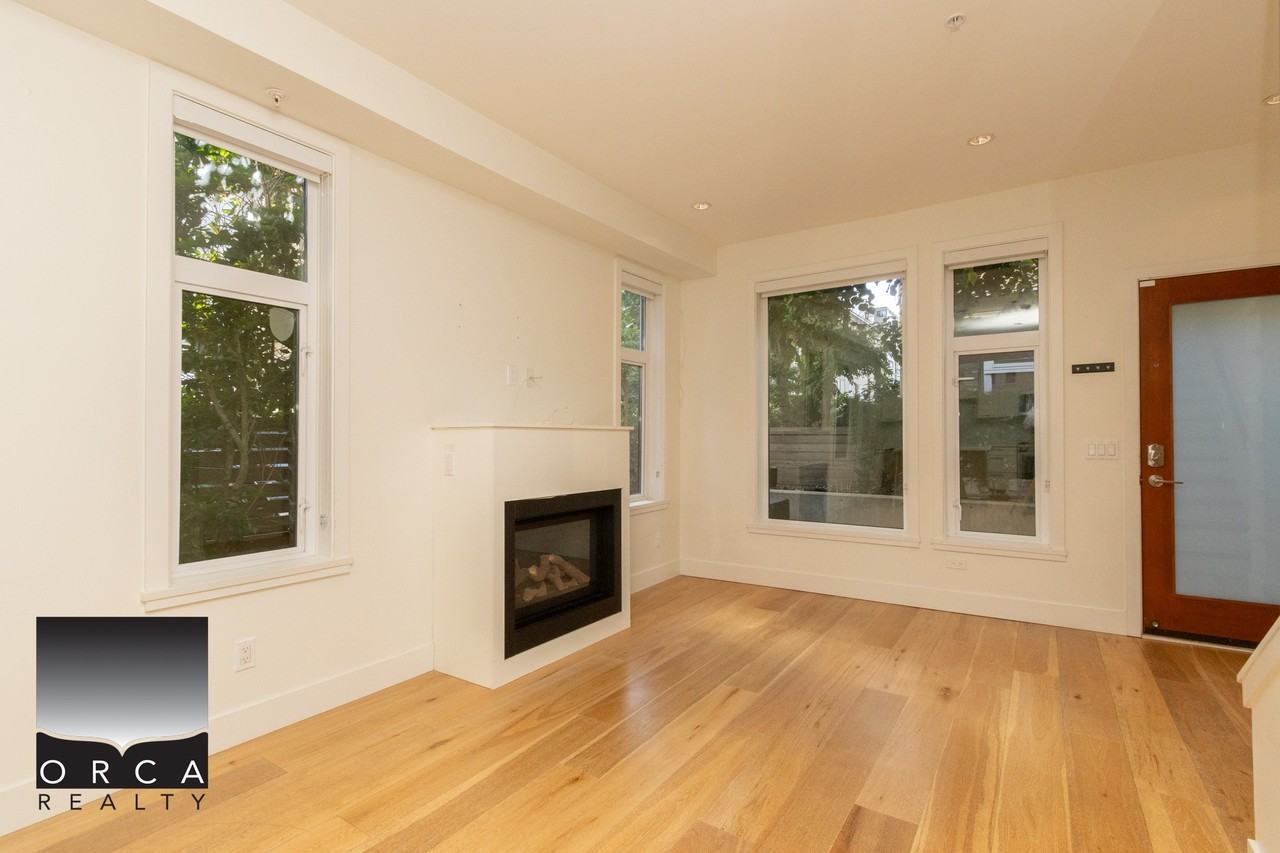 1078 Nicola St - Photo 2 of 23
