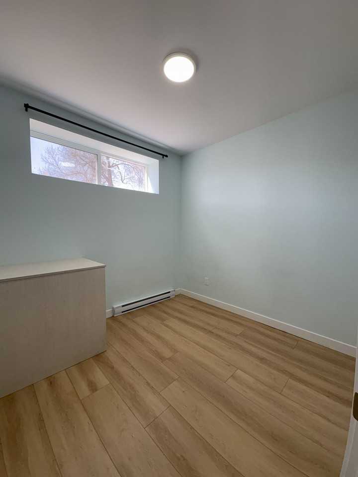 441 Monreith St - Photo 7 of 10
