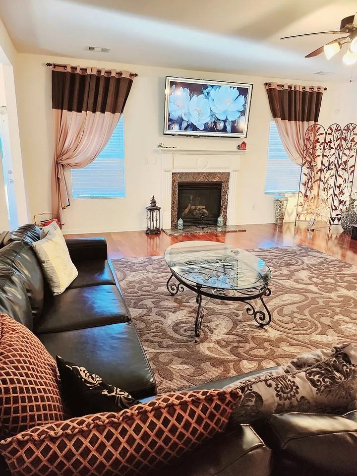 295 Kestrel Cir - Photo 2 of 14